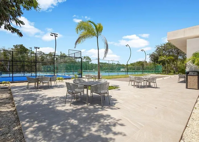 Casa de férias Yaax Jungle Oasis Beachclub Access Included